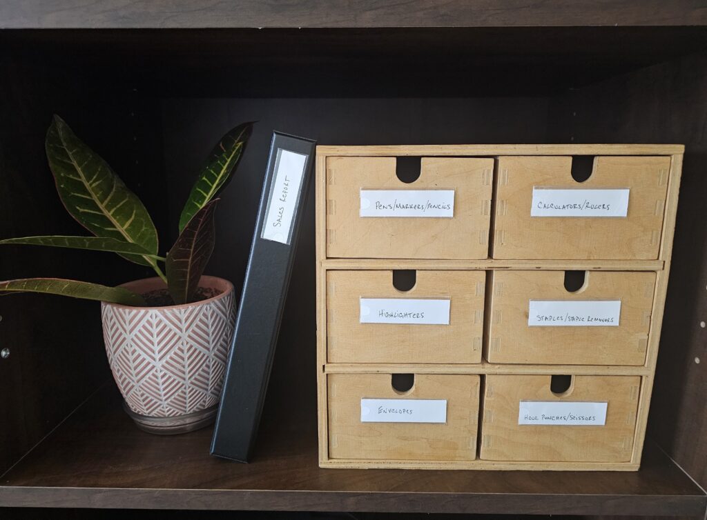 labels 1